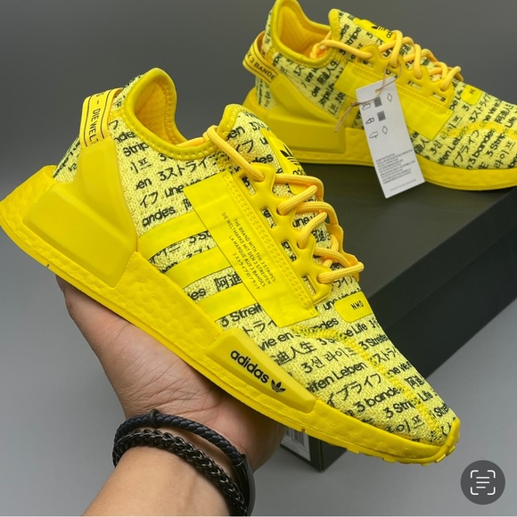 Adidas NMD R1 V2 J “All Over Print” Yellow Black Sneaker Size 5.5 Kids New - Picture 2 of 11